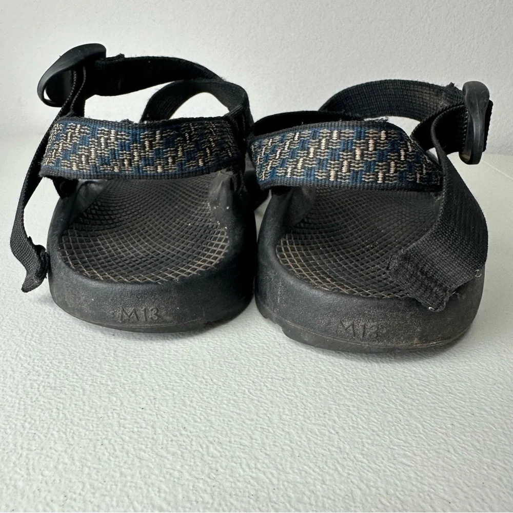 Chaco Men’s Black Blue Strappy Sandals Size 13